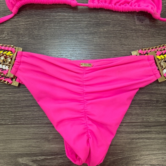 Beach Bunny Hot Pink Bikini Size Small - Picture 2 of 3